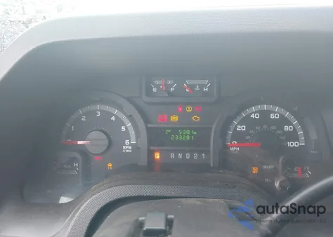 2013 Ford E-250 Commercial z USA, uszkodzony, nr VIN 1FTNE2EW7DDA65037